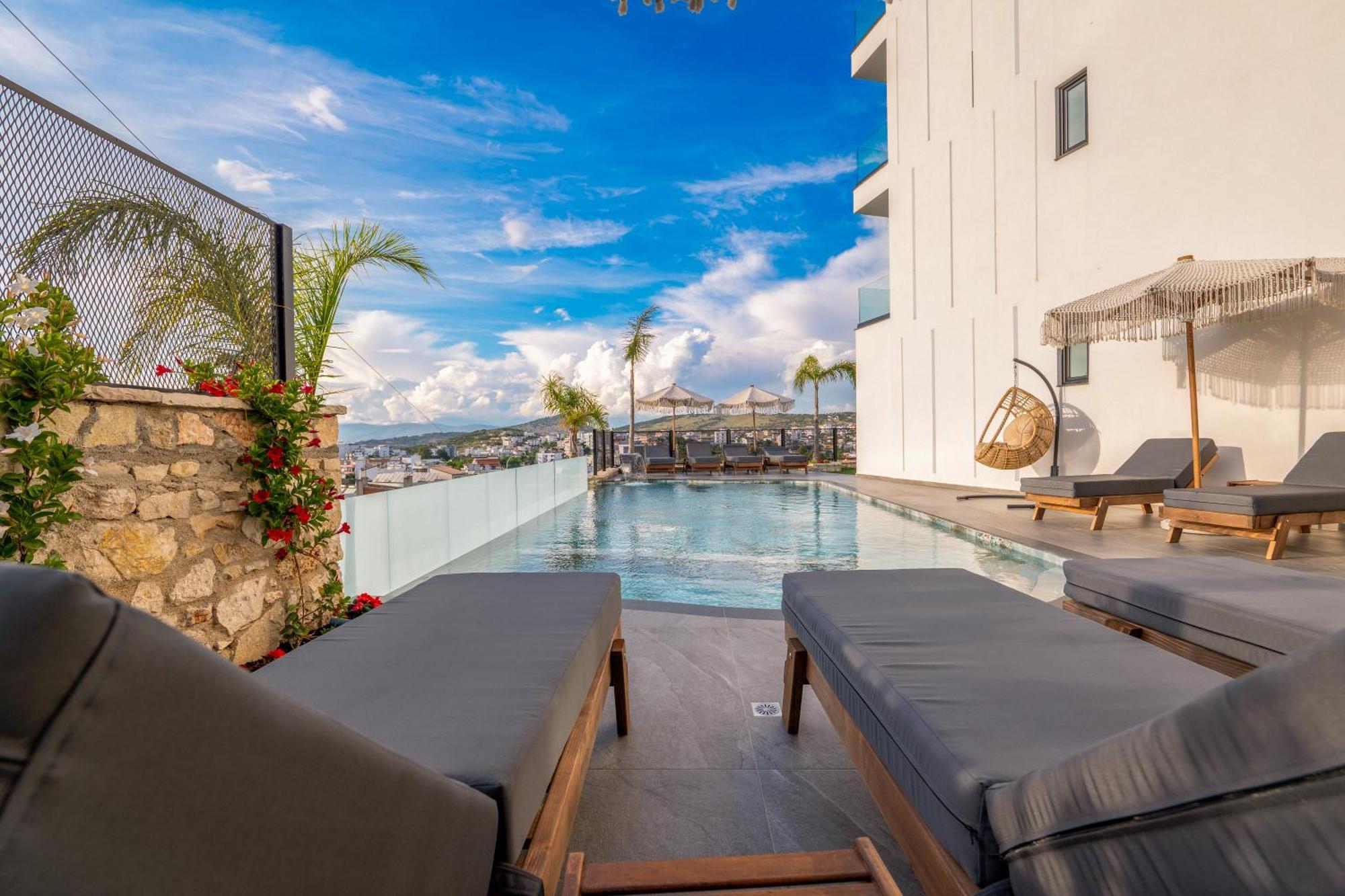 Ori Mare Hotel Ksamil Bagian luar foto